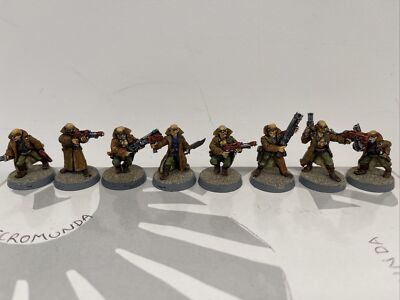 X8 Warhammer 40k Necromunda Haus Delaque Metall bemalt