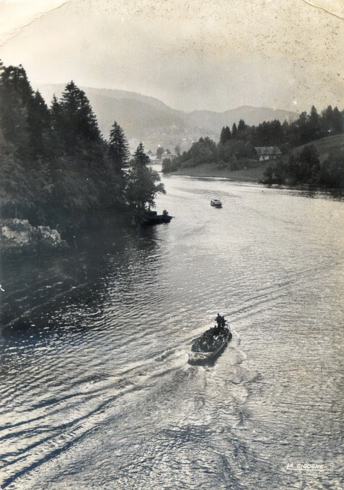 cpa avec flamme de Villers le lac - montres de qualité 1957 - bassin du Doubs - Photo 2/2