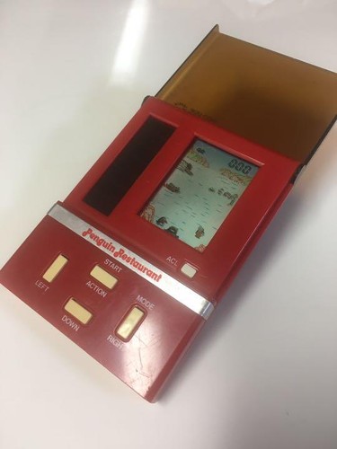 Rare EPOCH LCD Pocket Game Penguin Restaurant Chronological Tested Working - Picture 2 of 4