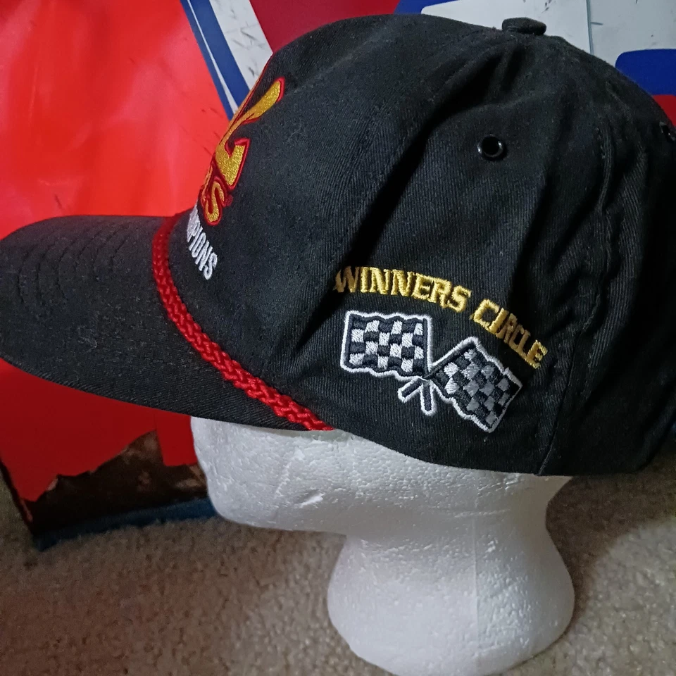Gorra MAC Tools Winners Circle Robert Yates Racing Team emitida NASCAR Foto 4 de 4