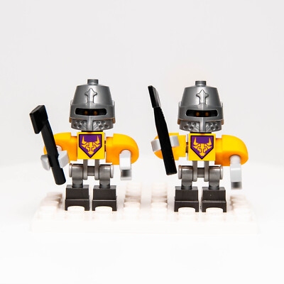 LEGO Nexo Knights Minifigure Lot: Axl Bot w/ Axe (nex060) 70317
