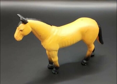 Vintage 1988 Funrise Turkoman Horse Vinyl EUC Show Horse Collection