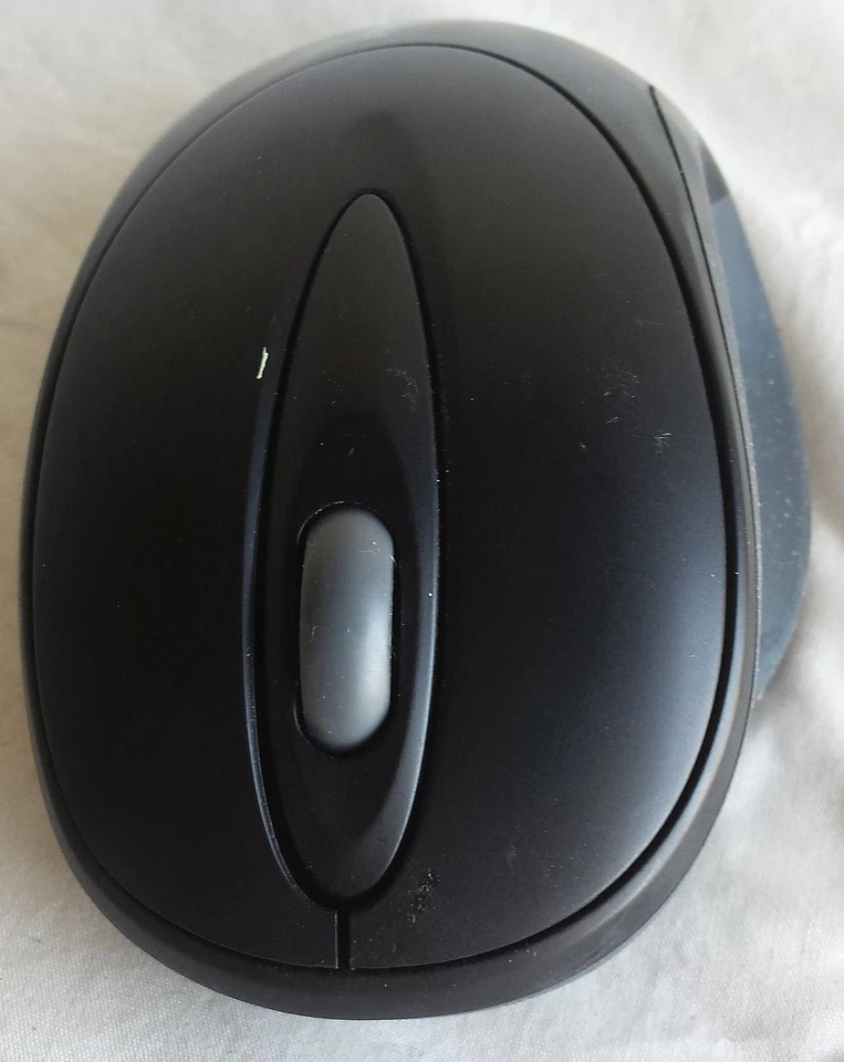 Kensington Pro Fit Full-Size Mouse USB K72342 MISSING RECEIVER COVER Used - Image 2 of 4