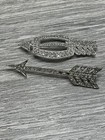 Arrow Shaped Brooch Pins Lovely Rhinestones Arrow Brooches vintage — photo 2