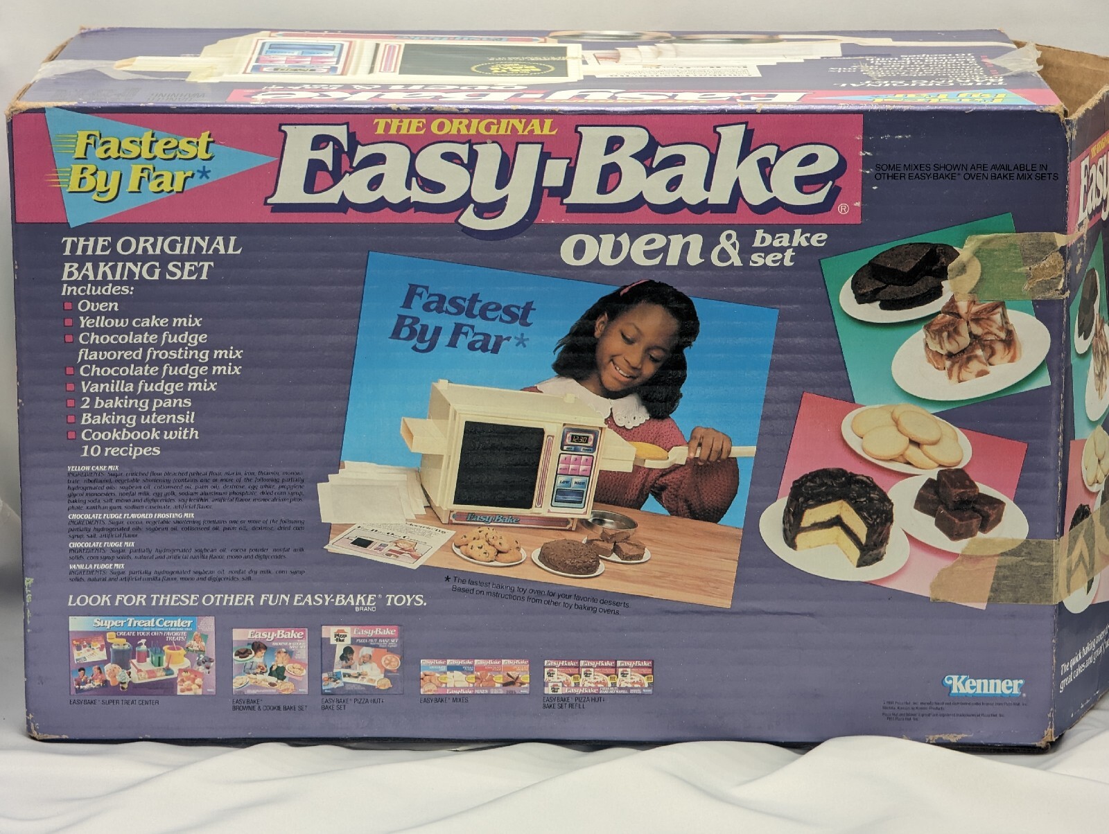 Easy Bake Oven Bake Set By Kenner. VTG.  1991 gently used - W/ Box