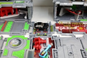 Micro Machines Lot 14 Vehicles & 12 Mystery Pack Playsets - READ