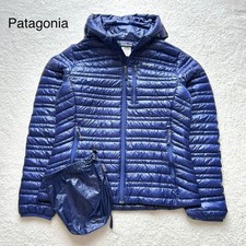 Felpa con cappuccio donna Patagonia ultraleggera S viola navy ottime condizioni