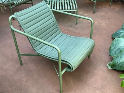 HAY Palissade Kissen für Outdoor niedriger Loungesessel - oliv