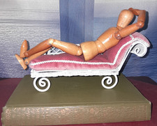 Dolls House Chaise Longue White Wirework Pink Cushion 1:12 scale : Conservatory