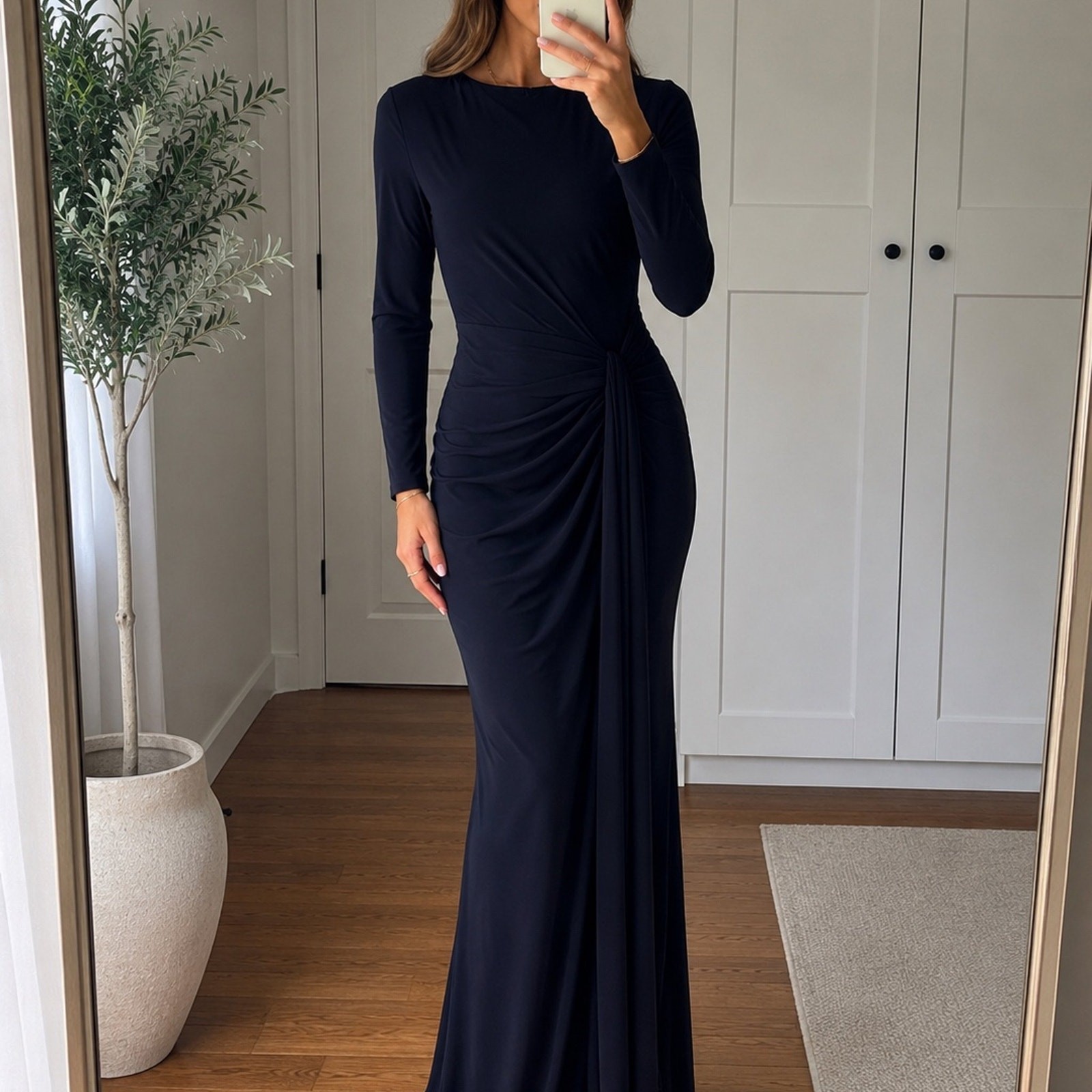 Mac Duggal IEENA Midnight Long Sleeve Ruched Jersey Gown w/ Slit Size S NWT