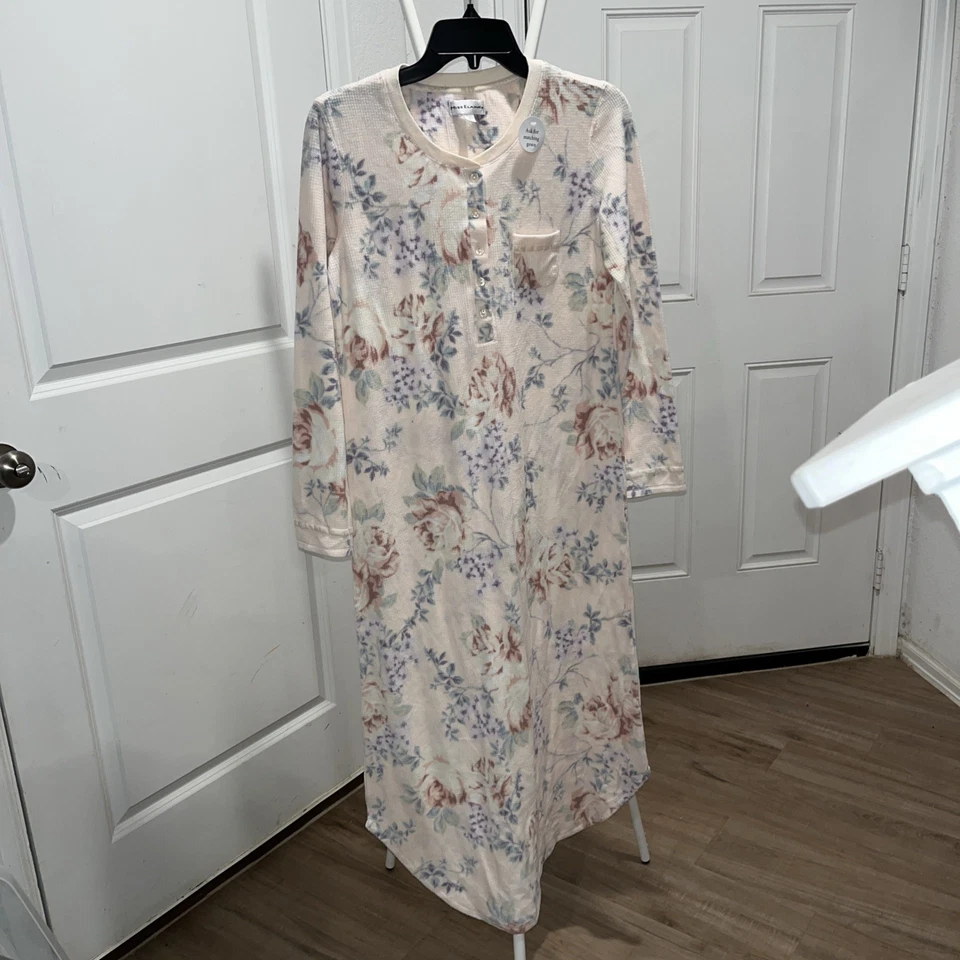 Miss Elaine  Nightgown floral print Warm Cozy Fleece Modest Size S - Image 2 of 3