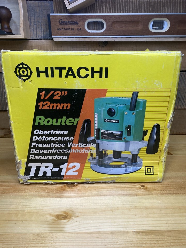HITACHI TR-12 Plunge Router, 1/2