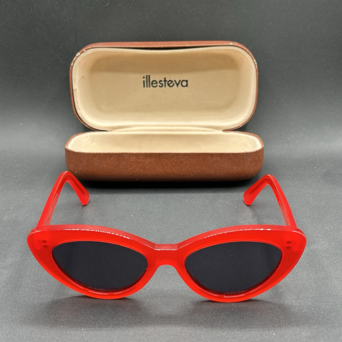 Illesteva Frieda Round Sunglasses Tortoise Green Yellow C12 Hand Made Italy 48mm Tortoise Leonard Sunglasses | Illesteva main image 2