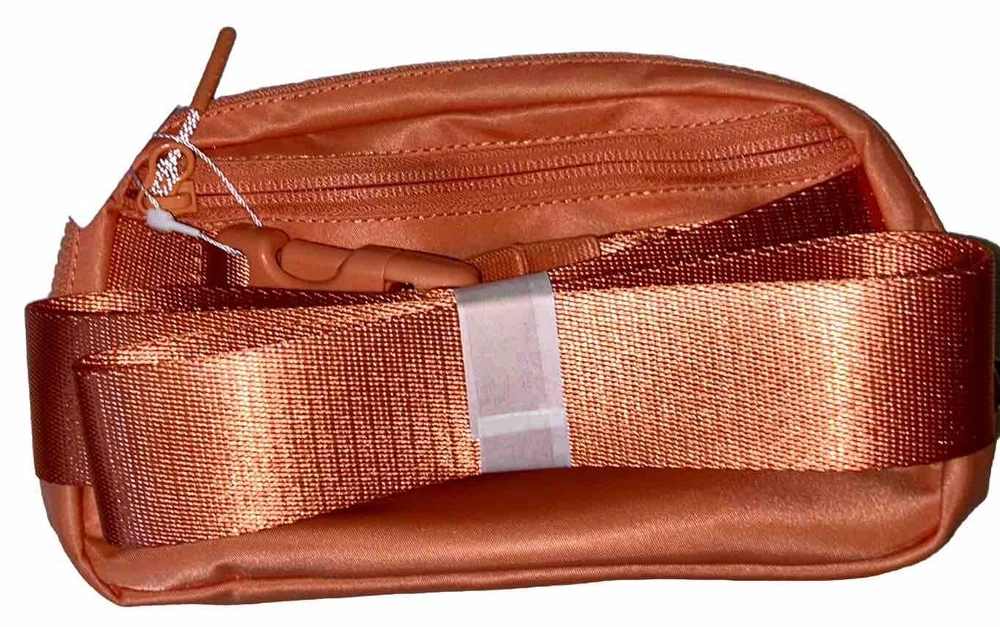 NWT Lululemon Everywhere Belt Bag 1L Coral Kiss with Extra Long 10ft Strap