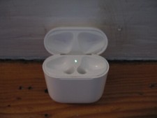Apple Airpods 1st Gen Original OEM Genuine Charging Case Only Pre-owned