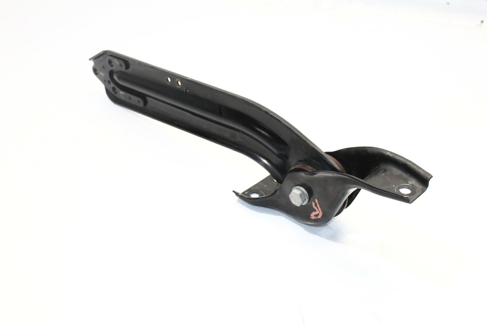 20102017 CHEVY EQUINOX REAR RIGHT PASSENGER LOWER KNUCKLE CONTROL ARM