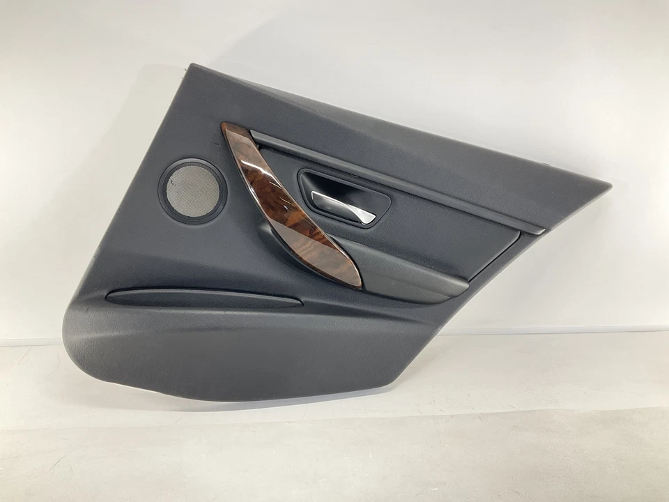 Painel interno de guarnição de porta 13-18 BMW 320i passageiro traseiro direito - Imagem 4 de 4