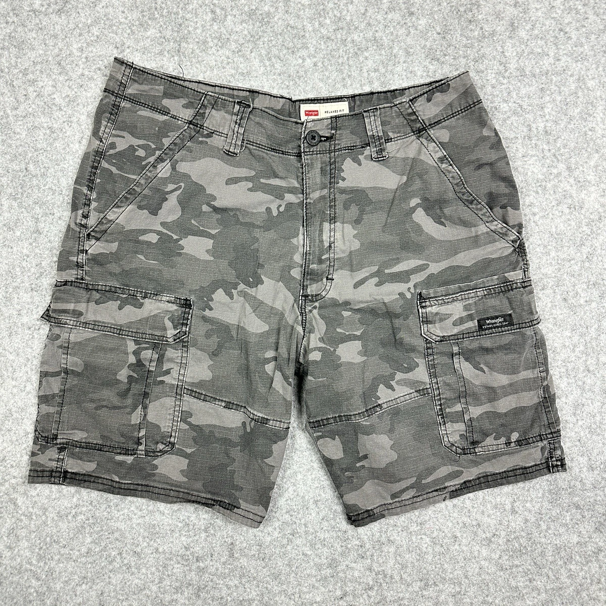 MEN'S WRANGLER AUTHENTICS STRETCH CARGO SHORTS