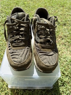 Nike Air Max 90 Premium Olive Suede Fabric Sneaker 443817-300