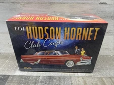 '54 Hudson Hornet Coupe Moebius Models 1:25 scale MOE1213