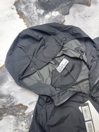 Giacca a vento Stone Island Skin Touch Light | Nera | Taglia XL | NUOVISSIMA - Foto 3 di 9
