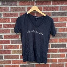 Forever 21 Black and White I’d Rather Be Eating V Neck Short Sleeve Tee Shirt