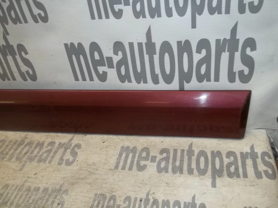 2000 2001 CADILLAC CATERA OEM RIGHT FRONT DOOR MOLDING MOULDING RED 90566962 - Image 3 of 4