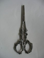 Vtg Grape Fruit shears scissors Silver silverplate steel blades grapevine design
