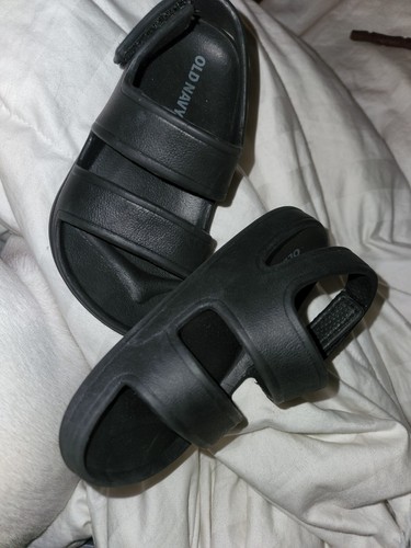 Old Navy Toddler Size 6 Rubber Sandals EUC | eBay