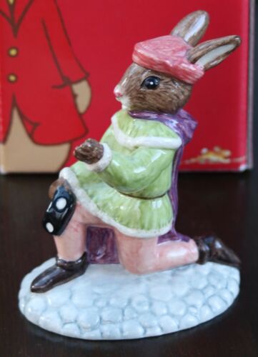 Royal Doulton Figurine Romeo Bunnykins DB 284 - Picture 1 of 9