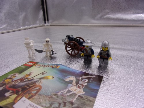 LEGO Castle: Crossbow Attack (7090) 100% INSTRUCCIONES COMPLETAS INCLUIDAS - Imagen 2 de 3