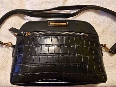 Carven Black Croc Embossed Small Zip Crossbody Bag Gold Hardware Inner Pockets