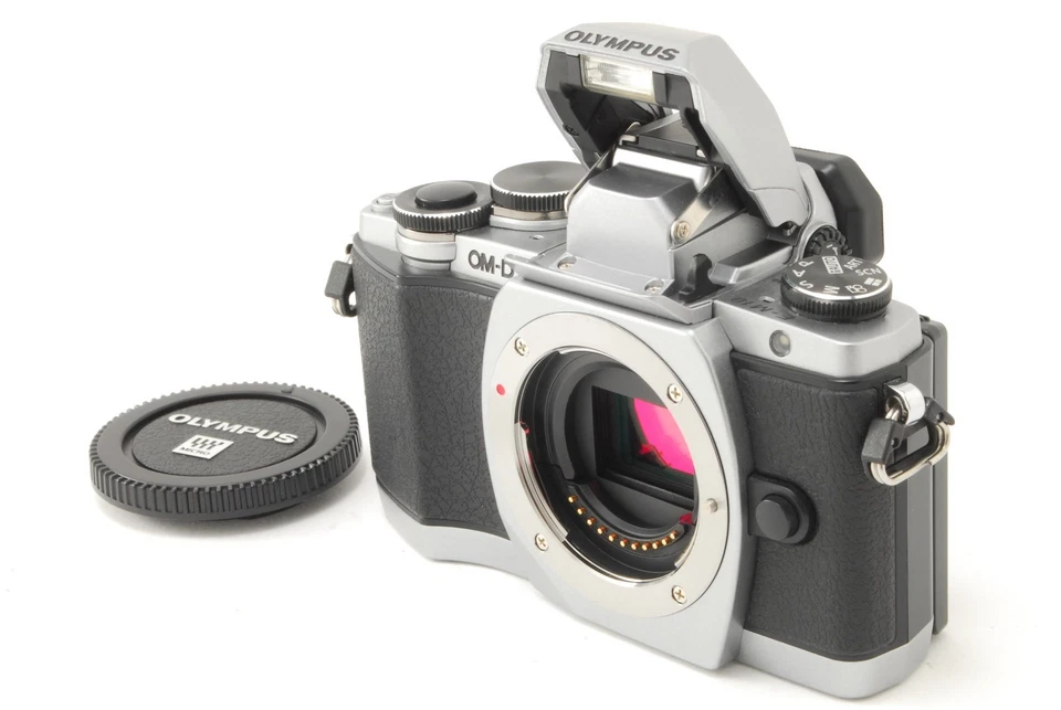 [Mint] Olympus OM-D E-M10 Body Silver Mirrorless Camera 823 Clicks from JPN #536 - Image 3 of 4