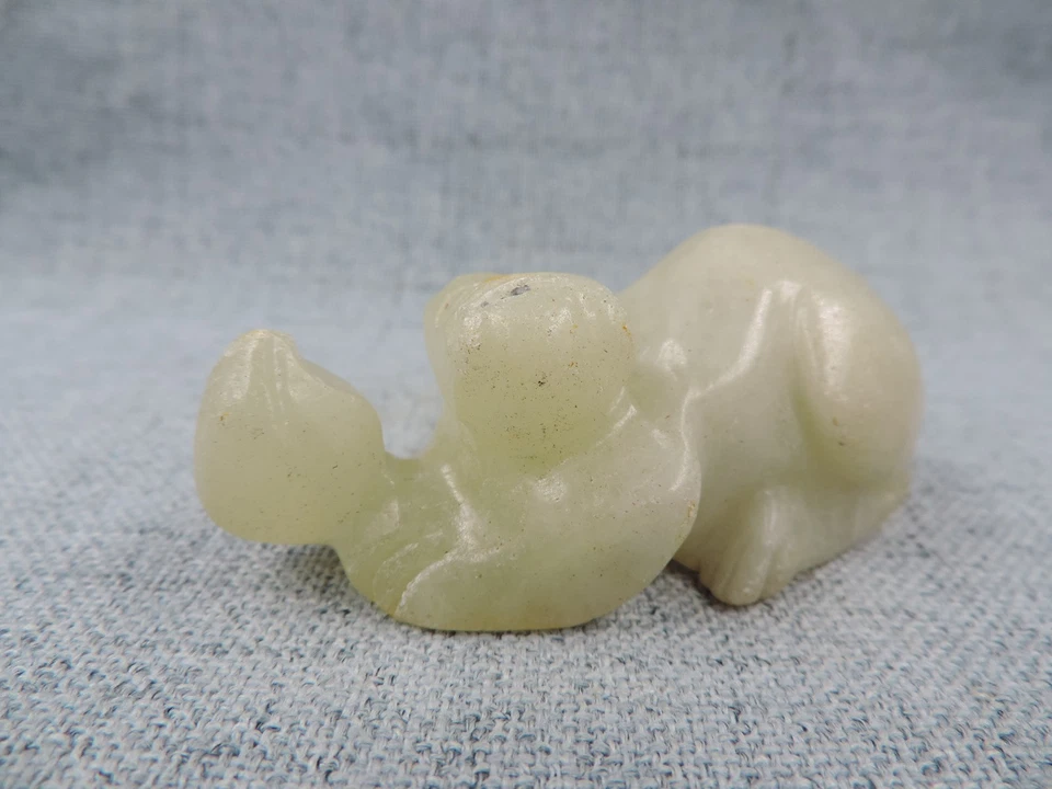 Antique Chinese Hetian Jade Pendant Hand-Carved Lucky Monkey Statue - Image 2 of 4