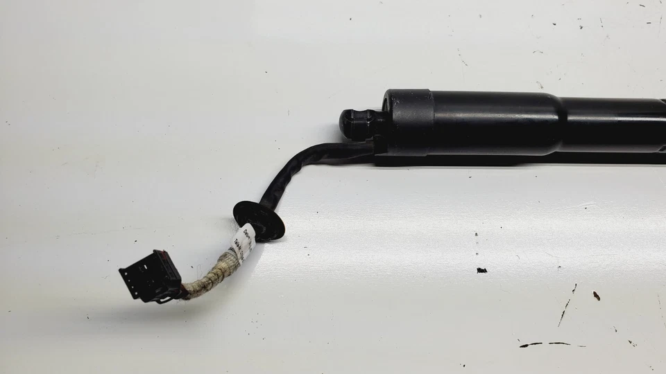 Nissan Pathfinder 2013-17 puerta levadiza eléctrica puerta trasera amortiguador puntal 90560-3KA0A Foto 2 de 4