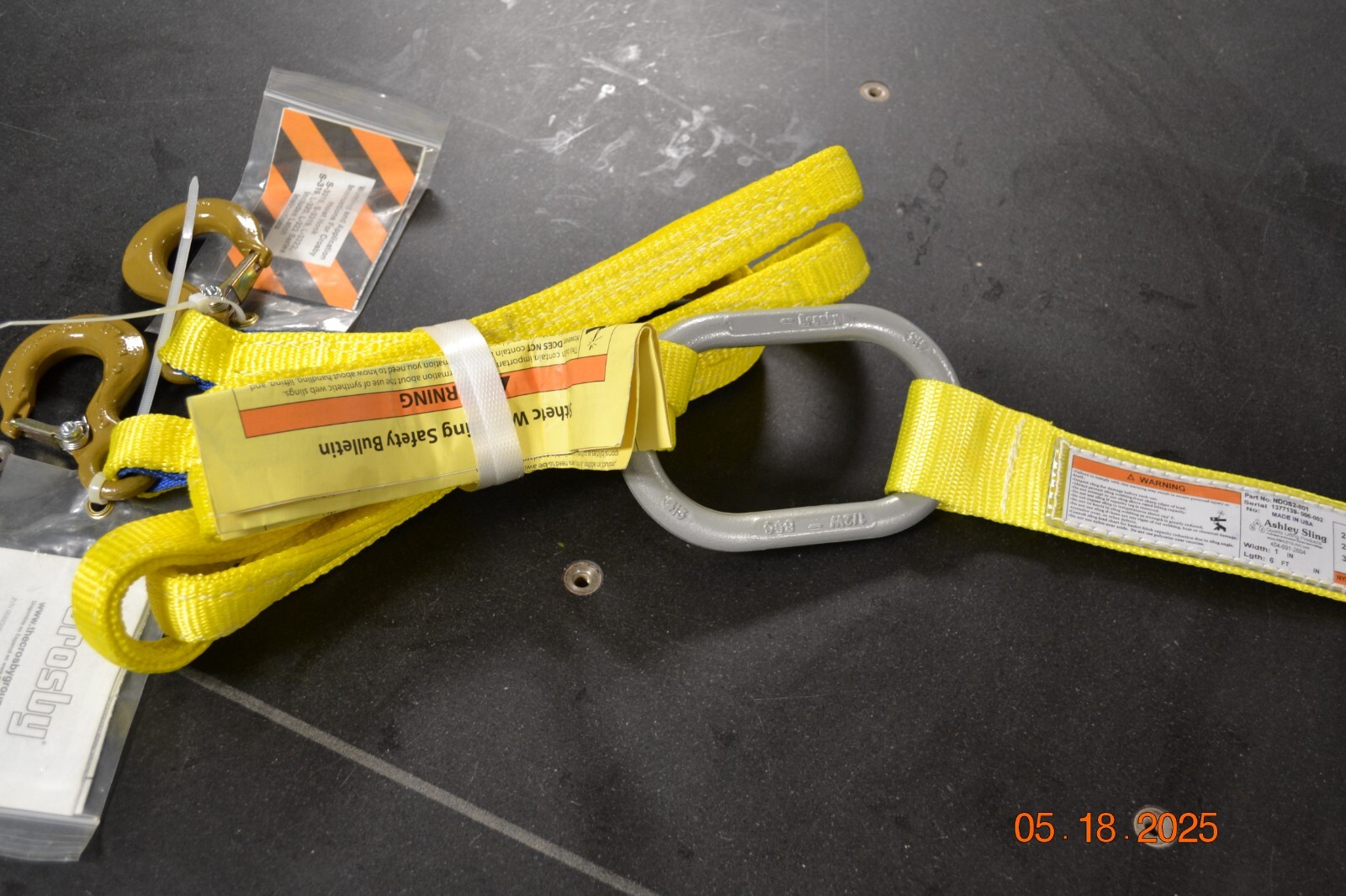 Two Leg Nylon Web Spreader w 1/2" Alloy Link x 6 ft  Spreader Crane 1 ton Hooks