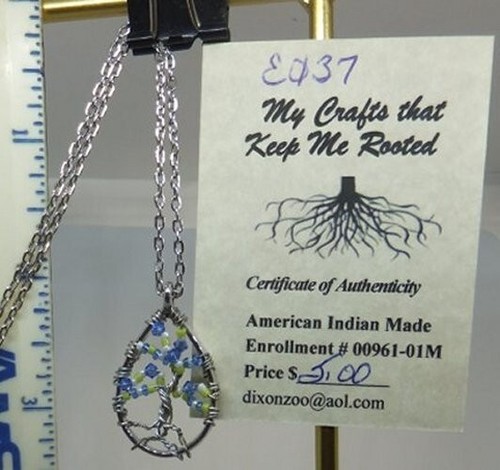 E037 Tree of Life in a teardrop dreamcatcher ring on 10" chain - Picture 3 of 3