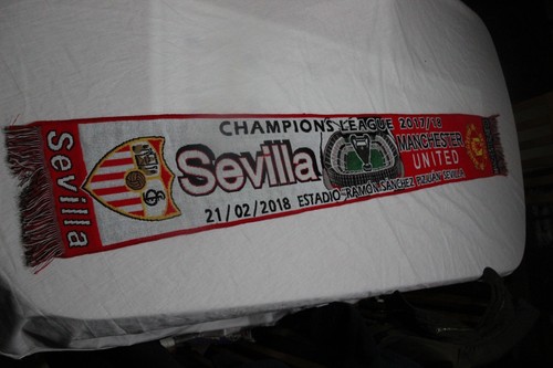 Bufanda final UEFA CHAMPIONS LEAGUE 2017/18 SEVILLA FC vs UNITED | eBay