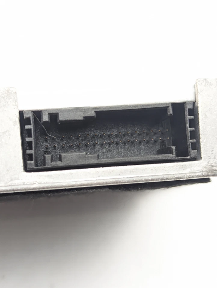 2006-2011 Mercedes w164 ml350 e350 sl550 communication control module 2198202626 - Image 4 of 4