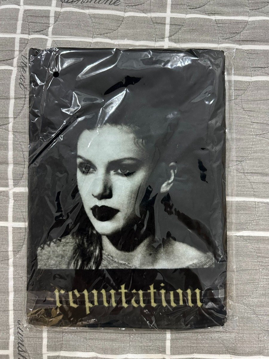 Official Taylor Swift Reputation Stadium Tour White Or Black Towel