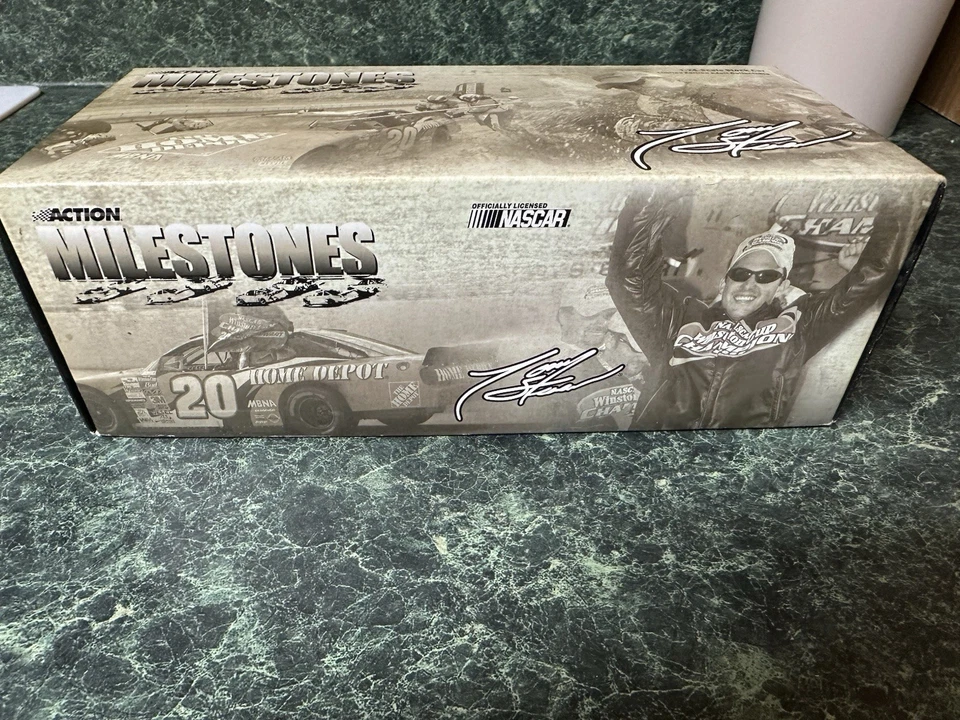 Tony Stewart #20 Milestones 2x Nascar Champion 2005 1/24 Nascar Diecast - Image 2 of 4