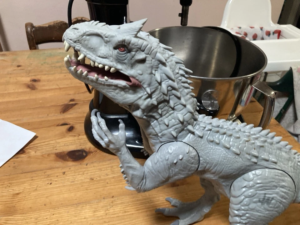 Jurassic World Destroy N Devour Indominus Rex 23" Figura Luz Sonido FX Dinosaurio Foto 2 de 4