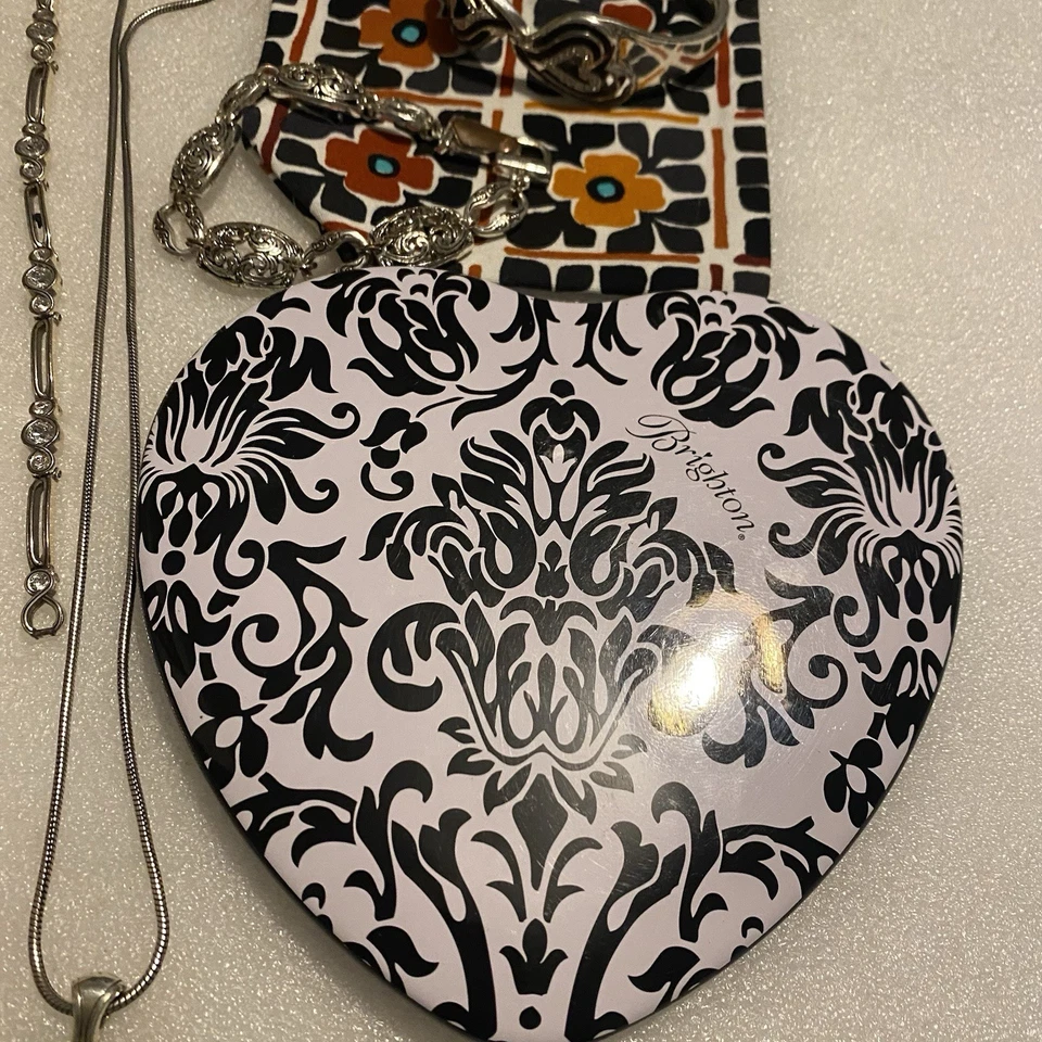 Brighton jewelry 10pc -4❤️ boxes pouches 4 bracelets 5 Necklaces Earrings Cuff - Image 3 of 4