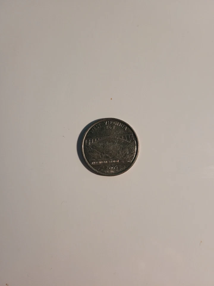 QUARTER DOLLAR WEST VIRGINIA 1863-2005 NEW, UNCIRCULATED. COLECTIBLE ITHEM. - Image 2 of 2