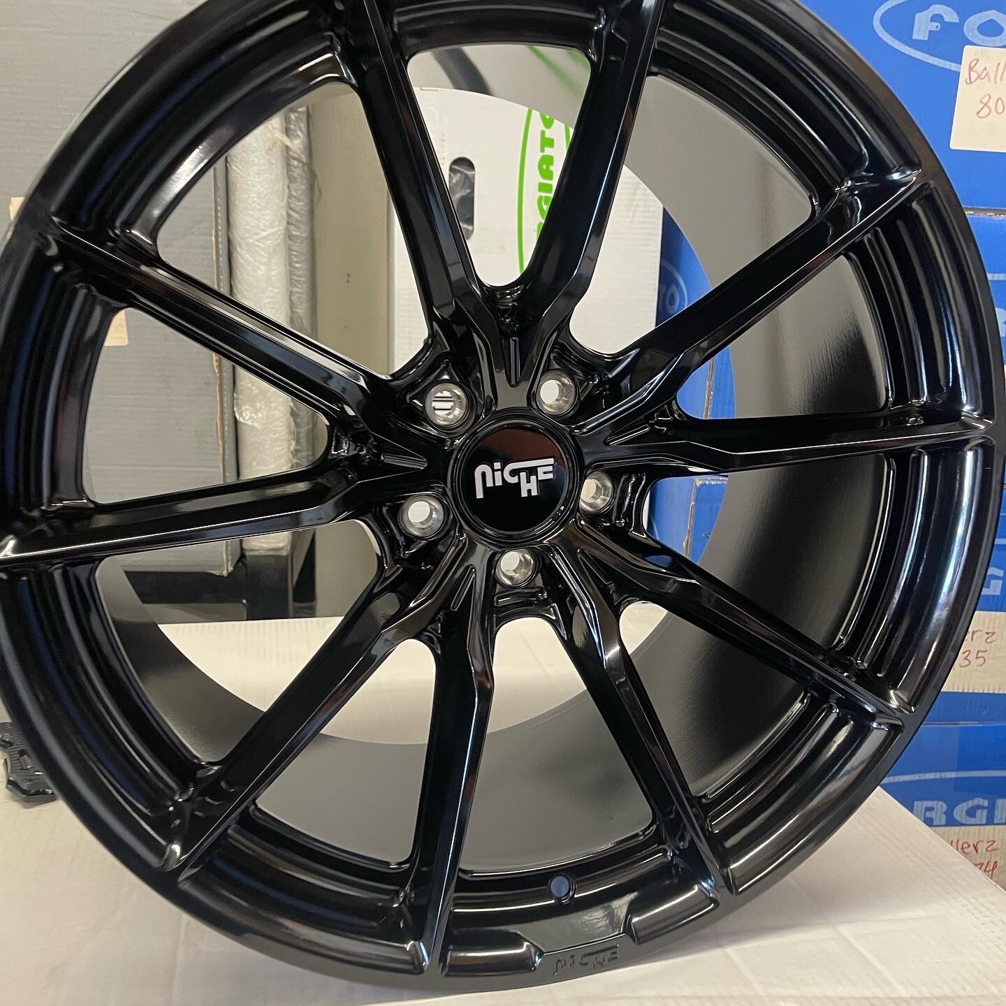 22x9-10.5 NICHE RAINER BMW MERCEDES BENZ S550 AUDI ROLLS BENTLEY PACKAGE DEAL!