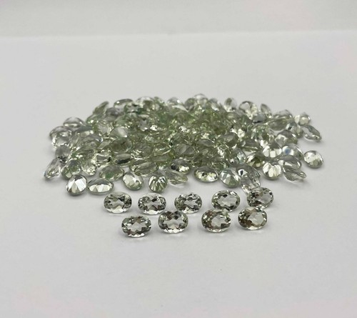 Lot De 4 Topazes Naturelles Ovales Facettées - Poids Total 34,58 Carats - Non Traitées