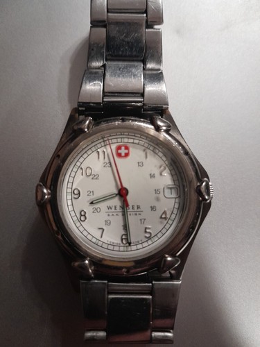 Wenger SAK Watch Women 30mm Silver Tone Date Swiss New Battery 6.25" - Picture 5 of 5