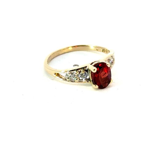 Anillo Piedra Roja Dama Oro Amarillo 10K 1.9g Tamaño:5.75 (MI1066708) - Imagen 6 de 15