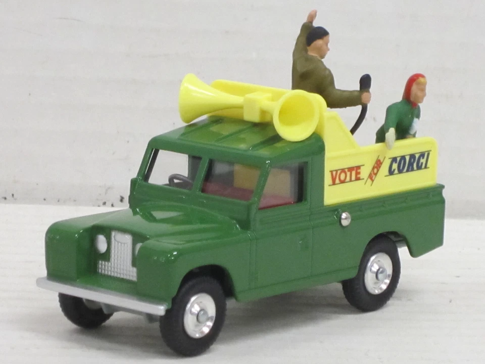 Land Rover Public Address Vehicle + Figuren grün Box Corgi 472 ca. 1:43 Re-Issue - Bild 2 von 4