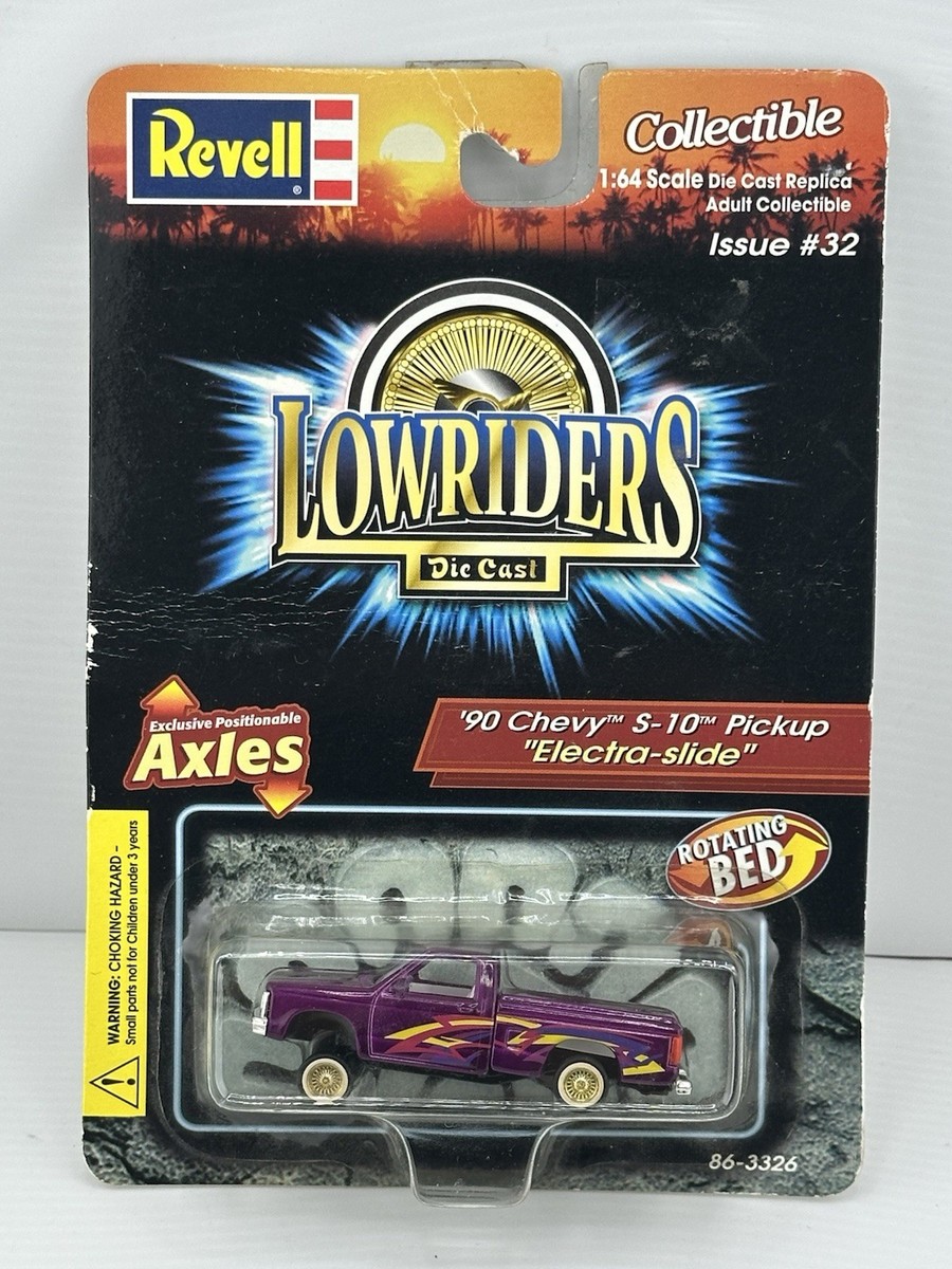 Revell Lowrider Magazine Issue #32 '90 Chevy S-10 Pickup